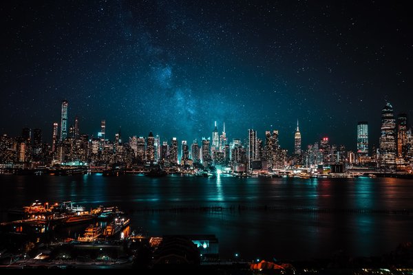 Starry Night City Skyline — space wallpaper, 5K+