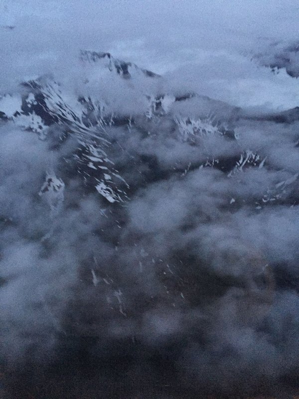 Misty Mountain Peaks — nature wallpaper, 3K